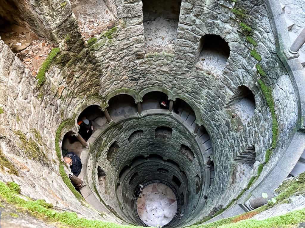 Initiation Well in Sintra